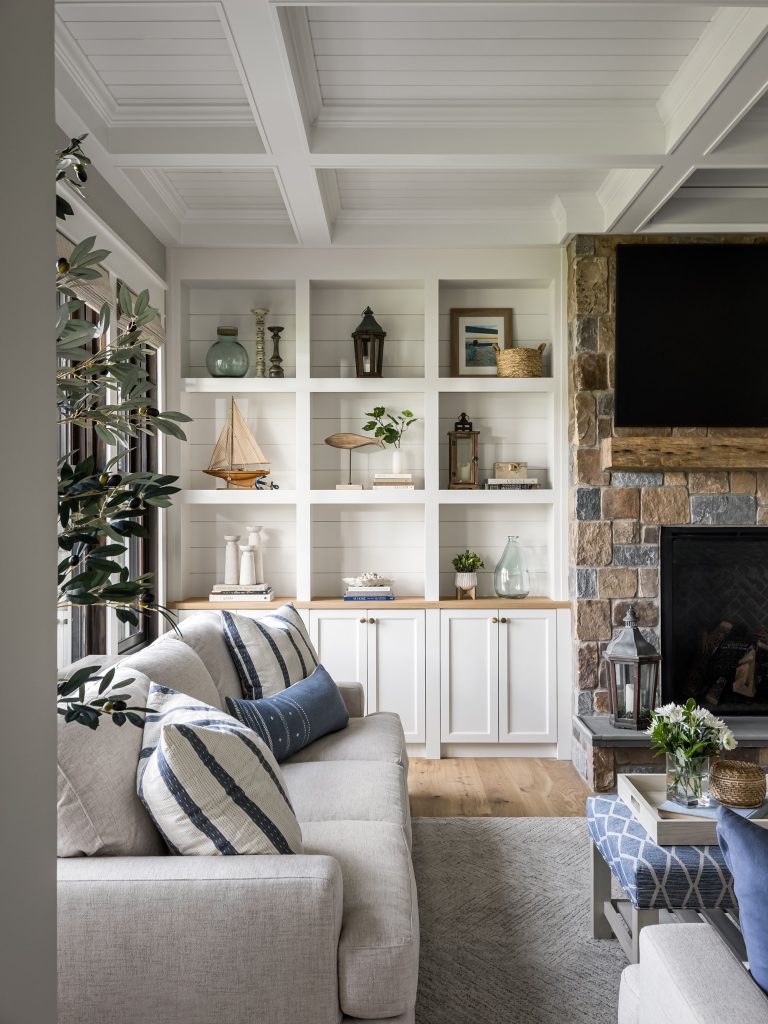 The living room’s built-in shelves provide space for décor.